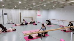 -艺佳舞蹈培训学校