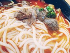-三千粉牛肉米粉(来客茂店)
