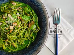 菠菜汁青酱意大利面-拾挚扒房(招商花园城店)
