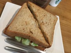 -星巴克(广州中华广场B1层店)