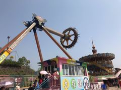 -美心红酒小镇游乐园
