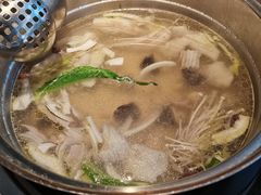 -三个椰子·现砍椰子鸡(金源CBD店)