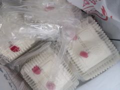 -红宝石·鲜奶小方·海派西点房(金杨店)