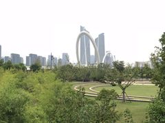 -南京眼步行桥