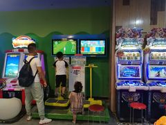 -爱玩嘉年华(江北一店)