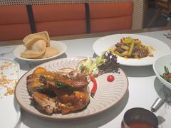 -泰椰里·泰国餐厅(智慧城广百广场店)