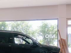 -蔚来体验中心(北京亦庄店)