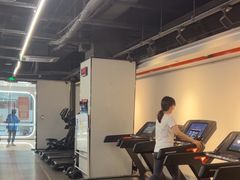 -乐刻运动健身(同曦假日百货店)