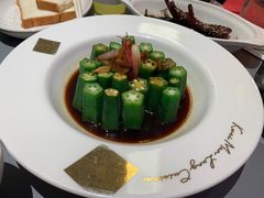 -桂满陇·手作小笼包&江南叫花鸡(中山公园店)