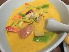 -大头虾越式风味餐厅(光明广场店)