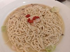扬州大煮干丝-桂满陇·蟹黄小笼汤包(中山公园店)