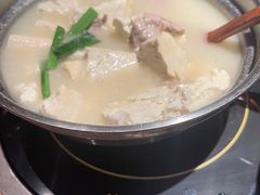 -吃饭皇帝大·土家民族菜(武陵源店)