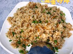 招牌海胆炒饭-皓景海鲜·地标美食(双月湾店)