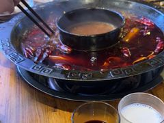 -黄潇洒老火锅(九眼桥宏济巷店)