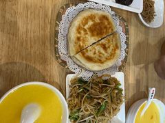 -李连贵熏肉大饼(金隅嘉品Mall店)
