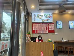 -聚笼鲜美食(凤凰街店)