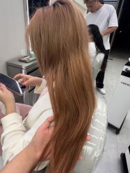 -PE SALON