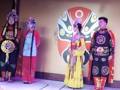 -盖碗儿梨园·变脸吐火·川剧(天府广场店)