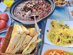 -秦扬居特色菜馆(上王村)