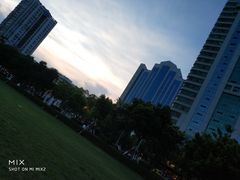 -人民广场