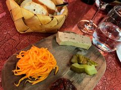 -羽深肉铺 Steak & Wine