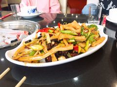 -瑞杰烧烤店·24小时营业(山东路店)