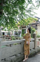 -一揽芳华汉服旗袍体验馆(拙政园店)
