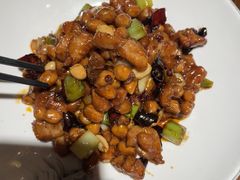 -味满堂川湘山野菜(新华家园店)