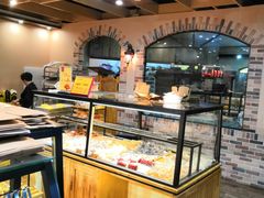 面包甜点陈列柜-BOKE博稞烘焙(天佑城店)