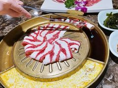 -猪啊牛呀羊啊铜盘烤肉(正大广场店)