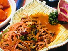 酸萝卜炒牦牛肉-吉祥圣雪藏餐