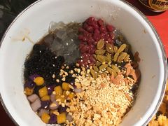 冰沙汤圆-谭鸭血老火锅(龙湖宝山天街店)