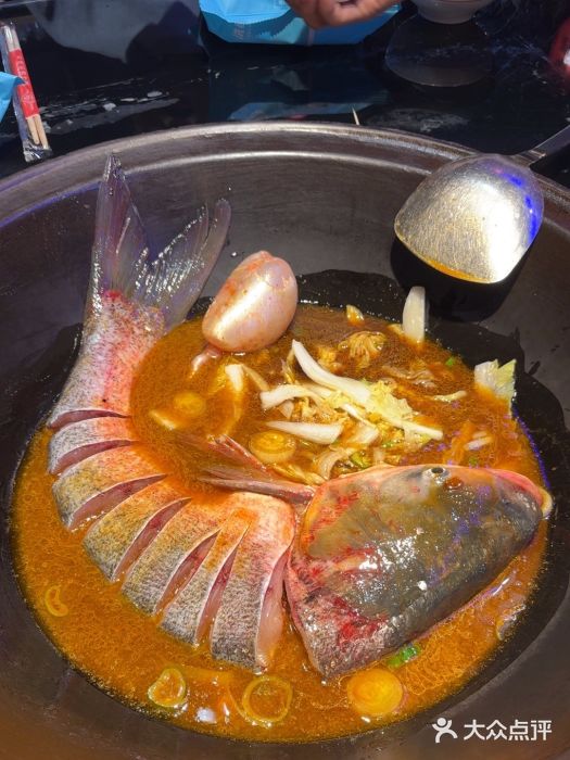 鱼窝棚柴火铁锅炖(富山屯店)图片