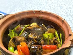 -天宝食坊·啫啫煲大排档(西华路店)