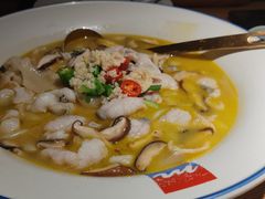 -蜜桃餐厅·伴山(湖滨商业街店)