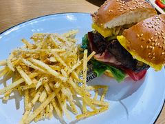 -HELLO 27 意面·沙拉·帕尼尼