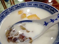 -赵记传承特色牛奶甜品(泉城广场店)
