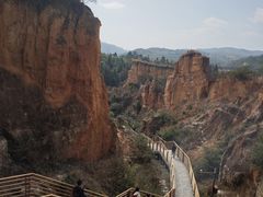 -彩色沙林风景区