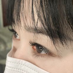 -花岐款式专研健康美甲沙龙