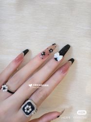 -妙睫屋日式美甲美睫