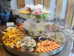 -日进一片海.生腌海鲜火锅.宵夜烧烤(三里屯总店)