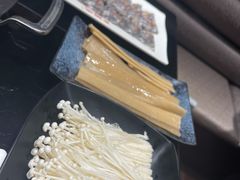-吴记老锅底麻辣火锅(福州路店)