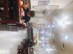 -牛一嘴·兰州牛肉面·大盘鸡(财富中心店)