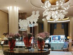 -天津京基皇冠假日酒店