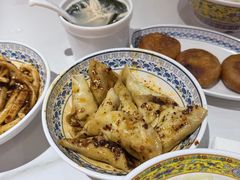 -龙抄手(春熙路总店)