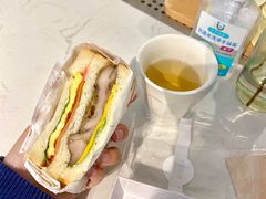 -Cafe on warm(丹霞店)