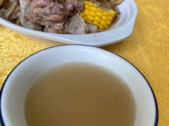 霸王花煲猪肉汤-烧鹅妹饭店