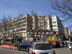 -拉面莊夢語＆中华料理八椿