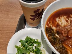 -康師傅私房牛肉面(浦机三店)