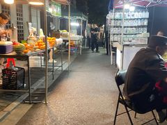 -吴山路夜市